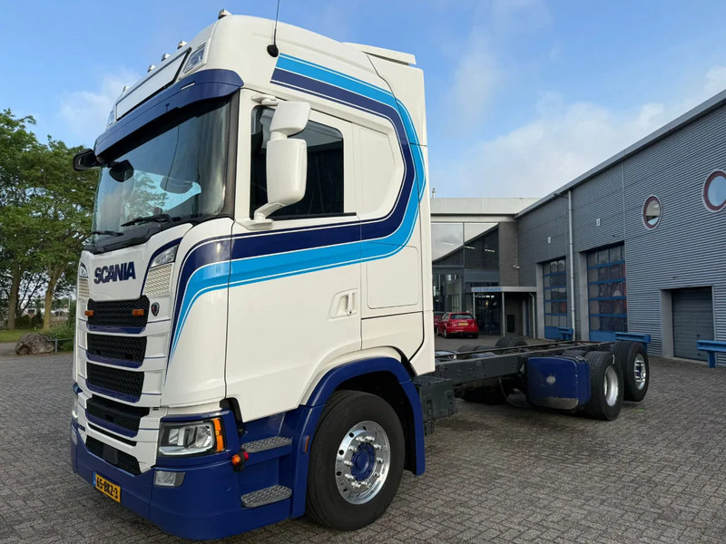 Scania NGS S500 / NL TRUCK / TUV:11-03-2026 / PARKCOOL / DOUBLE TANK / LEATHER / ALCOA / AUTOMATIC / EURO-6 / 2018 - Šasija kravas automašīna: foto 1 Scania NGS S500 / NL TRUCK / TUV:11-03-2026 / PARKCOOL / DOUBLE TANK / LEATHER / ALCOA / AUTOMATIC / EURO-6 / 2018 - Šasija kravas automašīna: foto 1