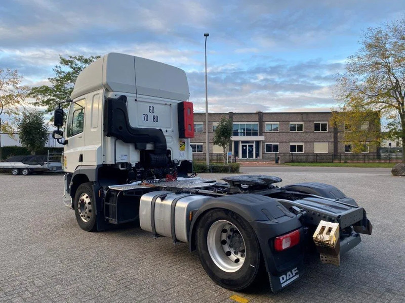 DAF CF450 / ADR / INTARDER / LWDS / ONLY:423325 KM / PARKCOOL / AUTOMATIC / EURO-6 / 2018 - Vilcējs: foto 3 DAF CF450 / ADR / INTARDER / LWDS / ONLY:423325 KM / PARKCOOL / AUTOMATIC / EURO-6 / 2018 - Vilcējs: foto 3