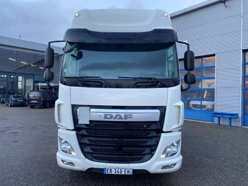 Vilcējs DAF CF460 / AUTOMATIC / PARK COOL / SPACE CAB / EURO-6 / 2017: foto 6 Vilcējs DAF CF460 / AUTOMATIC / PARK COOL / SPACE CAB / EURO-6 / 2017: foto 6