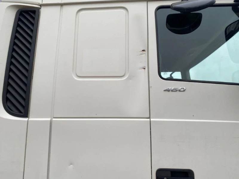 Vilcējs DAF XF106-460 / AUTOMATIC / DEB / PARKCOOL / AIRCO / EURO-6 / 2015: foto 10