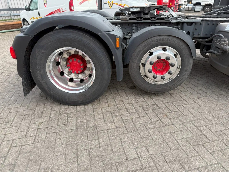 Vilcējs DAF XF106-480 / ENGINE PROBLEMS / NL TRUCK / HYDRAULICS / PARKCOOL / DEB / LWDS / SMART TACHO / ALCOA / EURO-6 / 2018: foto 17