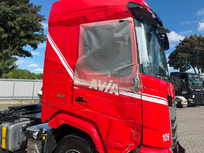 Vilcējs DAF XF450 FT / ENGINE RUNNING / ONLY:132521 KM / HYDRAULICS / DIGITAL DASH / DEB / HIGH CAB / AUTOMATIC / EURO-6 / 2024: foto 10 Vilcējs DAF XF450 FT / ENGINE RUNNING / ONLY:132521 KM / HYDRAULICS / DIGITAL DASH / DEB / HIGH CAB / AUTOMATIC / EURO-6 / 2024: foto 10