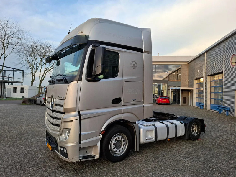 Mercedes-Benz Actros 1842 / NL TRUCK / MEGA / TUV:12-02-2026 / GIGASPACE / ONLY:526303 KM / SMART TACHO / AUTOMATIC / EURO-6 / 2012 - Vilcējs: foto 1 Mercedes-Benz Actros 1842 / NL TRUCK / MEGA / TUV:12-02-2026 / GIGASPACE / ONLY:526303 KM / SMART TACHO / AUTOMATIC / EURO-6 / 2012 - Vilcējs: foto 1