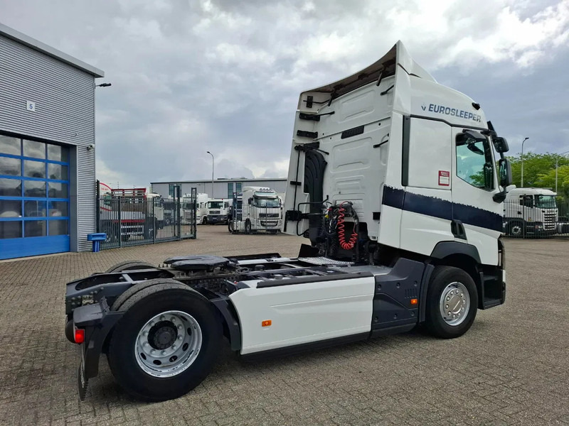 Renault T460 Comfort / CLEAN NL TRUCK / TUV:12-02-2026 / DOUBLE TANK / ACC / LWDS / FRIDGE / 2XBED / AUTOMATIC / EURO-6 / 2019 - Vilcējs: foto 5 Renault T460 Comfort / CLEAN NL TRUCK / TUV:12-02-2026 / DOUBLE TANK / ACC / LWDS / FRIDGE / 2XBED / AUTOMATIC / EURO-6 / 2019 - Vilcējs: foto 5
