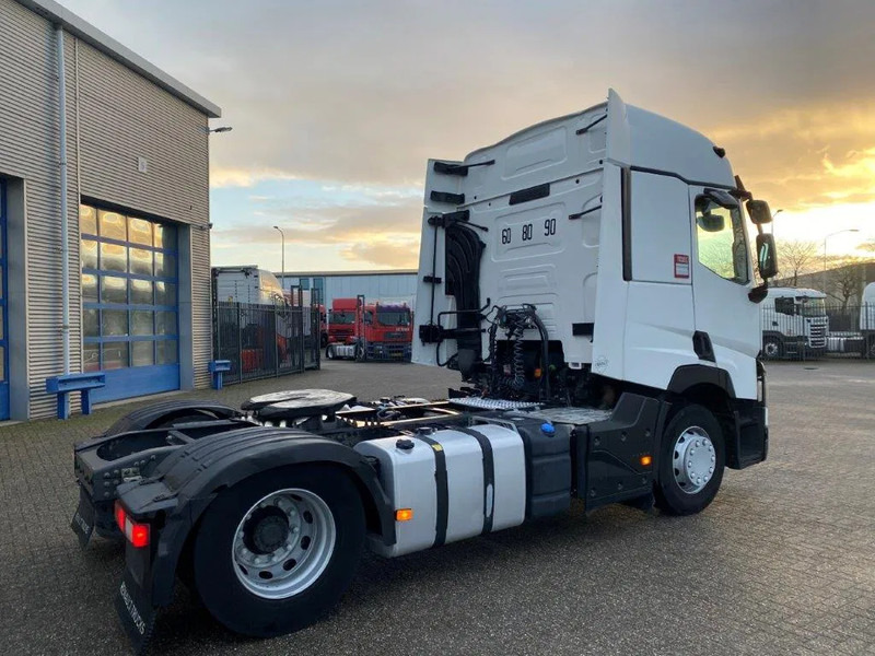 Renault T480 COMFORT / DOUBLE TANK / LWDS / AIRCO / 2XBED / AUTOMATIC / EURO-6 / 2016 - Vilcējs: foto 5 Renault T480 COMFORT / DOUBLE TANK / LWDS / AIRCO / 2XBED / AUTOMATIC / EURO-6 / 2016 - Vilcējs: foto 5