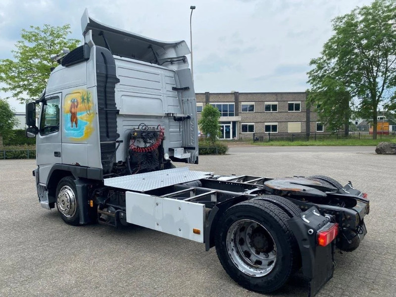 Volvo FM9-300 / MEGA / FULL-AIR / XENON / ONLY:372618KM / MANUAL / EURO-3 / 2004 - Vilcējs: foto 3 Volvo FM9-300 / MEGA / FULL-AIR / XENON / ONLY:372618KM / MANUAL / EURO-3 / 2004 - Vilcējs: foto 3