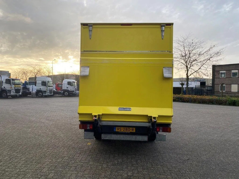 Volkswagen Crafter / NL VAN / PLATFORM / DOUBLE AIR REAR / TEMPOMAAT / AIRCO / ONLY:228596 KM / MANUAL / EURO- / 2015 - Kravas mikroautobuss: foto 5 Volkswagen Crafter / NL VAN / PLATFORM / DOUBLE AIR REAR / TEMPOMAAT / AIRCO / ONLY:228596 KM / MANUAL / EURO- / 2015 - Kravas mikroautobuss: foto 5