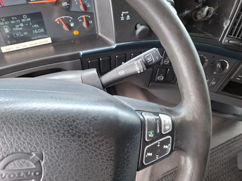 Volvo FH13-420 / NL TRUCK / TUV:29-07-2025 / PLATFORM 2000KG / AIRCO / FRIDGE / AUTOMATIC / EURO-5 / 2010 līzingu Volvo FH13-420 / NL TRUCK / TUV:29-07-2025 / PLATFORM 2000KG / AIRCO / FRIDGE / AUTOMATIC / EURO-5 / 2010: foto 19