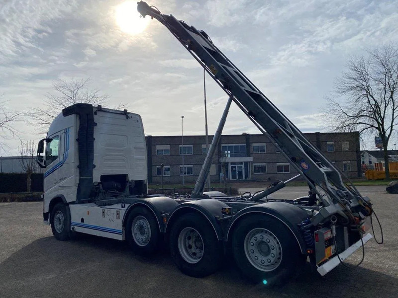 Volvo FH4-500 / 8X2 / VEB+ / DYNAMIC STEERING / FULL-AIR / 2XLIFT+LENKACHSE / TOP CONDITION / ONLY:488030KM / AUTOMATIC / EURO-6 / 201 - Kravas automašīna - kabeļu sistēma: foto 5 Volvo FH4-500 / 8X2 / VEB+ / DYNAMIC STEERING / FULL-AIR / 2XLIFT+LENKACHSE / TOP CONDITION / ONLY:488030KM / AUTOMATIC / EURO-6 / 201 - Kravas automašīna - kabeļu sistēma: foto 5