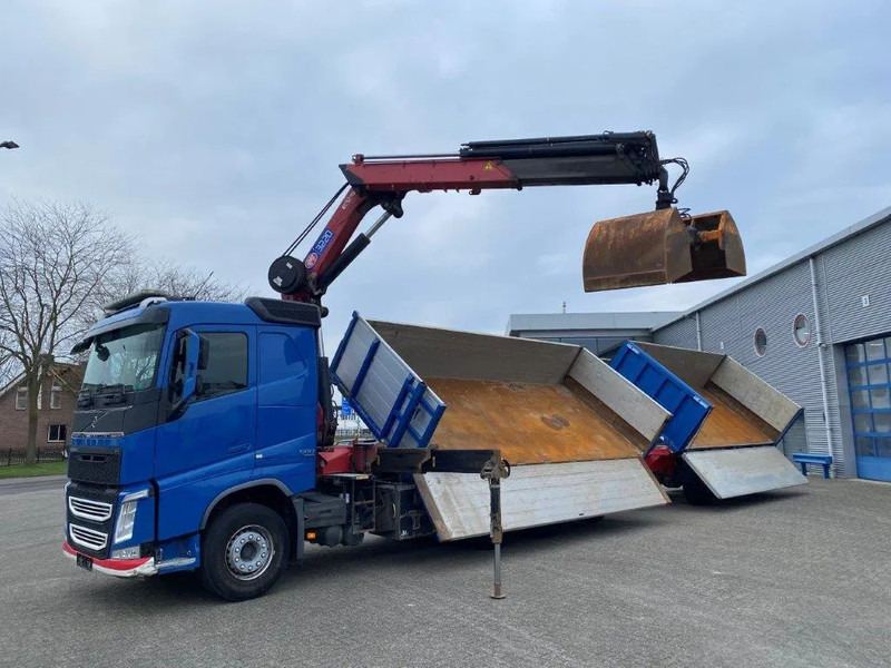 Volvo FH4-500 / HMF 3220K-RC / REMOTE / ROTATOR / 3SIDE TIPPER / DYNAMIC STEERING / ONLY:302623 KM / AUTOMATIC / EURO-6 / 2017 - Kravas auto ar manipulatoru: foto 2 Volvo FH4-500 / HMF 3220K-RC / REMOTE / ROTATOR / 3SIDE TIPPER / DYNAMIC STEERING / ONLY:302623 KM / AUTOMATIC / EURO-6 / 2017 - Kravas auto ar manipulatoru: foto 2