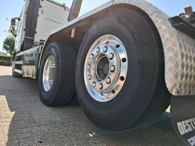 Pacēlājs ar āķi Volvo FH4-500 / VEB+ / HOOK 22 TON / LIFT+LENKACHSE / TUV:02-02-2026 / FULL-AIR / LWDS / NAVI / ALCOA / AUTOMATIC / EURO-6 / 2017: foto 15 Pacēlājs ar āķi Volvo FH4-500 / VEB+ / HOOK 22 TON / LIFT+LENKACHSE / TUV:02-02-2026 / FULL-AIR / LWDS / NAVI / ALCOA / AUTOMATIC / EURO-6 / 2017: foto 15