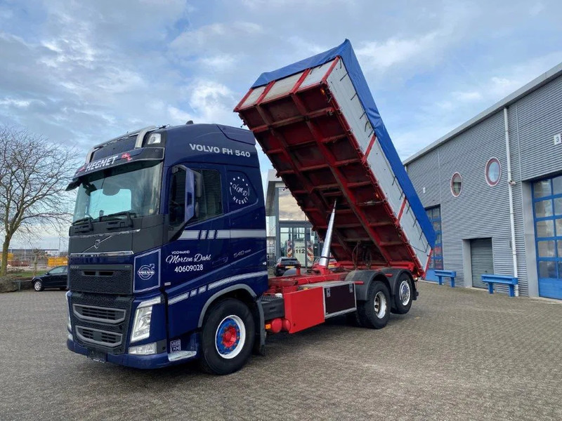 Volvo FH4-540 / VEB+ / ACC / LWDS / 3SIDE TIPPER / DYNAMIC STEERING / LEATHER / FULL-AIR / AUTOMATIC / EURO-6 / 2017 - Kravas automašīna pašizgāzējs: foto 1 Volvo FH4-540 / VEB+ / ACC / LWDS / 3SIDE TIPPER / DYNAMIC STEERING / LEATHER / FULL-AIR / AUTOMATIC / EURO-6 / 2017 - Kravas automašīna pašizgāzējs: foto 1