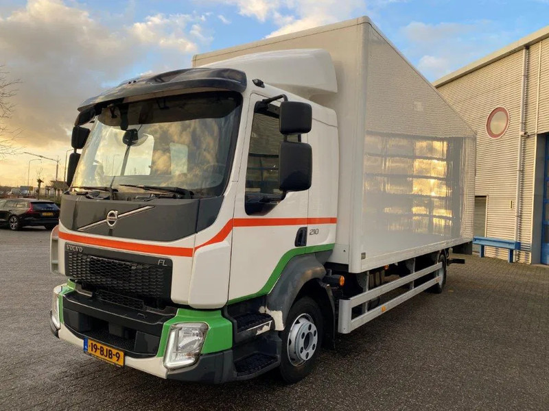 Volvo FL5-210 / NL TRUCK / ONLY:495823 KM / PLATFORM 1500 KG / AUTOMATIC / EURO-6 / 2017 - Kravas automašīna ar slēgto virsbūvi: foto 1 Volvo FL5-210 / NL TRUCK / ONLY:495823 KM / PLATFORM 1500 KG / AUTOMATIC / EURO-6 / 2017 - Kravas automašīna ar slēgto virsbūvi: foto 1