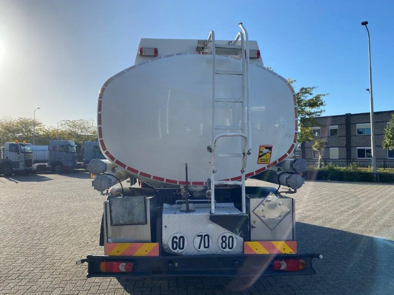 Volvo FL7-290 / 5 COMPARTIMENTS / 13000 LITER TOTAL / PUMP / AUTOMATIC / EURO-5 / 2009 - Autocisterna: foto 4 Volvo FL7-290 / 5 COMPARTIMENTS / 13000 LITER TOTAL / PUMP / AUTOMATIC / EURO-5 / 2009 - Autocisterna: foto 4