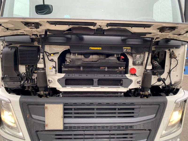 Volvo FM11-330 / LOW KM'S:472120 KM / LWDS / FULL-AIR / NAVI / CURTAIN SAILS / PLATFORM 2500KG / AUTOMATIC / EURO-6 / 2016 līzingu Volvo FM11-330 / LOW KM'S:472120 KM / LWDS / FULL-AIR / NAVI / CURTAIN SAILS / PLATFORM 2500KG / AUTOMATIC / EURO-6 / 2016: foto 13
