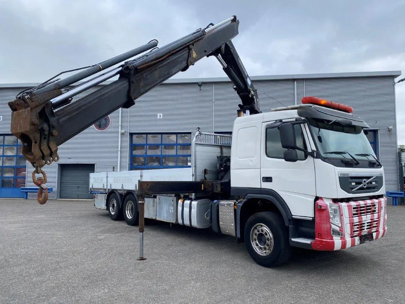 Volvo FM11-370 / CRANE HMF 2020-K4 REMOTE / ONLY:371226 KM / LIFT AXLE / FULL-AIR / AIRCO / AUTOMATIC / EURO-5 / 2012 - Kravas auto ar manipulatoru: foto 2 Volvo FM11-370 / CRANE HMF 2020-K4 REMOTE / ONLY:371226 KM / LIFT AXLE / FULL-AIR / AIRCO / AUTOMATIC / EURO-5 / 2012 - Kravas auto ar manipulatoru: foto 2