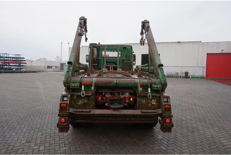 Būvgružu konteineru vedējs Volvo FM12-420 / ENGINE RUNNING / 4X4 / HYDRAULICS / BIG AXLE / ONLY:510426 KM / FULL STEEL / EURO-3 / 2001: foto 6