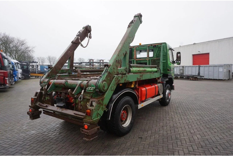 Būvgružu konteineru vedējs Volvo FM12-420 / ENGINE RUNNING / 4X4 / HYDRAULICS / BIG AXLE / ONLY:510426 KM / FULL STEEL / EURO-3 / 2001: foto 9