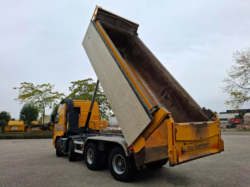 Volvo FM13-420 / 8X4 / BIG AXLE / 18.5M³ / AJK 21040 KG TIPPER / SNIP / 695133 KM / VEB / NL TRUCK / TUV:07-11-2025 / AIRCO / AUTOMATI - Kravas automašīna pašizgāzējs: foto 5 Volvo FM13-420 / 8X4 / BIG AXLE / 18.5M³ / AJK 21040 KG TIPPER / SNIP / 695133 KM / VEB / NL TRUCK / TUV:07-11-2025 / AIRCO / AUTOMATI - Kravas automašīna pašizgāzējs: foto 5