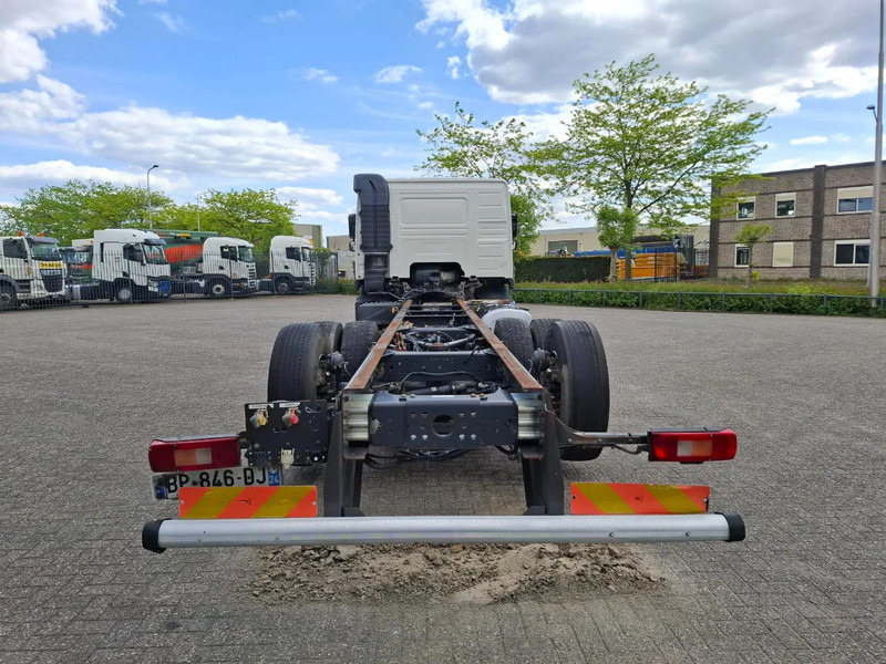 Volvo FM13-420 / VEB+ / LIFT+LENKACHSE / INLINER / AIRCO / AUTOMATIC / EURO-5 / 2011 - Šasija kravas automašīna: foto 4 Volvo FM13-420 / VEB+ / LIFT+LENKACHSE / INLINER / AIRCO / AUTOMATIC / EURO-5 / 2011 - Šasija kravas automašīna: foto 4