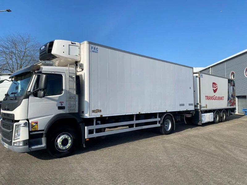 Volvo FM4-420 / COMPLETE COOL+FREEZE COMBI / CHEREAU / THROUGH-LOADING SYSTEM / 2XPLATFORM DHOLLANDIA / FREEZING LOCK / AUTOMATIC / EU - Kravas automašīna refrižerators: foto 1 Volvo FM4-420 / COMPLETE COOL+FREEZE COMBI / CHEREAU / THROUGH-LOADING SYSTEM / 2XPLATFORM DHOLLANDIA / FREEZING LOCK / AUTOMATIC / EU - Kravas automašīna refrižerators: foto 1