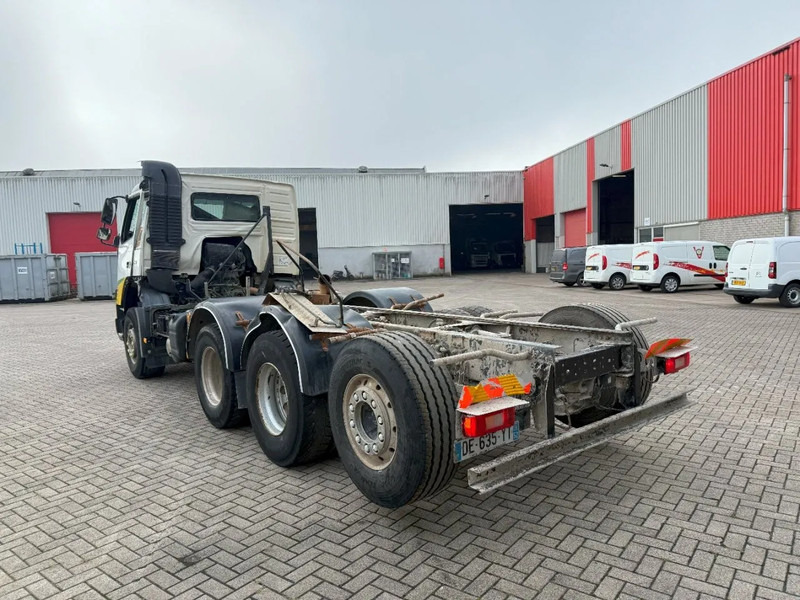 Volvo FMX 450 / ENGINE RUNNING / 8X4 / VEB / ONLY:260642 KM / PTO / LIFT+LENKACHSE / ALCOA / AUTOMATIC / EURO-6 / 2014 - Šasija kravas automašīna: foto 3 Volvo FMX 450 / ENGINE RUNNING / 8X4 / VEB / ONLY:260642 KM / PTO / LIFT+LENKACHSE / ALCOA / AUTOMATIC / EURO-6 / 2014 - Šasija kravas automašīna: foto 3