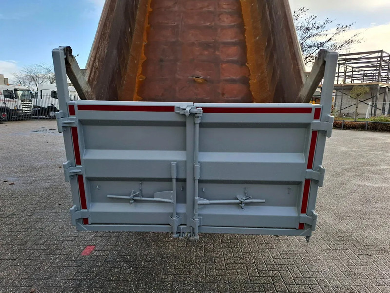 Kravas automašīna pašizgāzējs Volvo FMX-460 / 8X4 / BIG AXLE / VEB+ / ONLY:344574 KM / LIFT+LENKACHSE / 21CM³ / AUTOMATIC / EURO-6 / 2015: foto 10