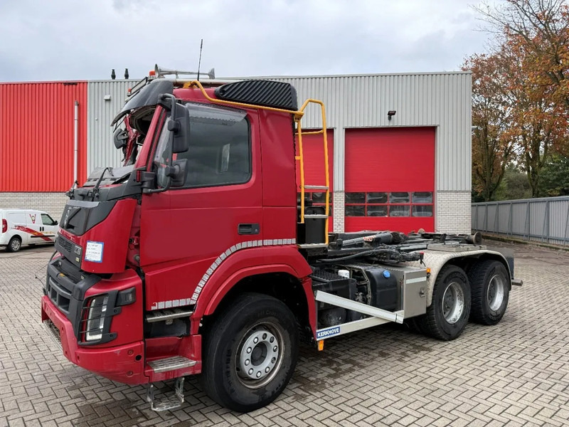 Volvo FMX4-500 / ENGINE RUNNING / VEB+ / 6X4 / BIG AXLE / AJK 20 TON HOOKLIFT / ONLY:276433 KM / AUTOMATIC / EURO-6 / 2020 - Pacēlājs ar āķi: foto 2 Volvo FMX4-500 / ENGINE RUNNING / VEB+ / 6X4 / BIG AXLE / AJK 20 TON HOOKLIFT / ONLY:276433 KM / AUTOMATIC / EURO-6 / 2020 - Pacēlājs ar āķi: foto 2