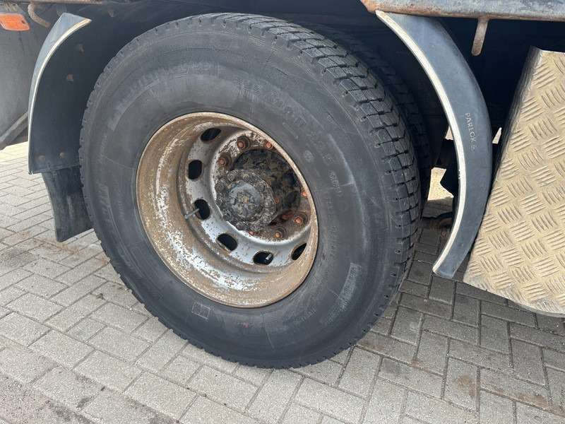 DAF CF75-250, HMF 1583 K4 + 1, Remote Control līzingu DAF CF75-250, HMF 1583 K4 + 1, Remote Control: foto 13