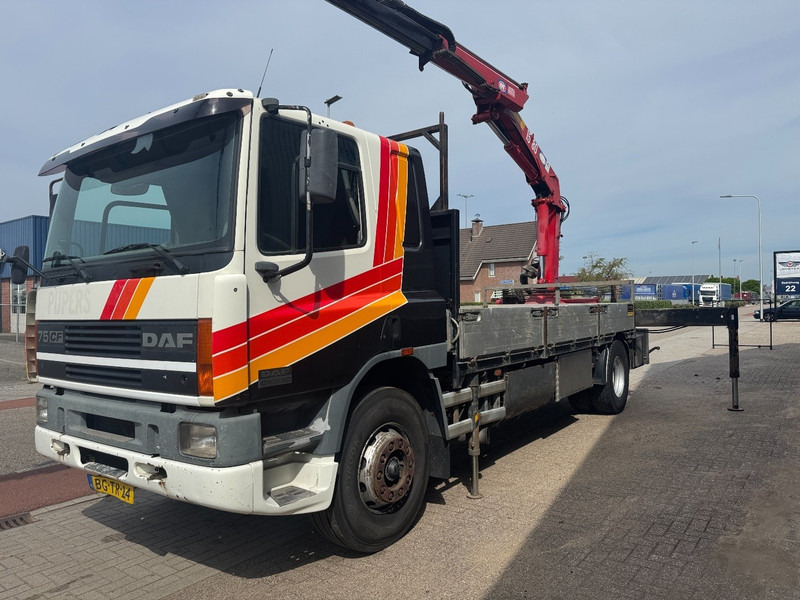 DAF CF75-250, HMF 1583 K4 + 1, Remote Control līzingu DAF CF75-250, HMF 1583 K4 + 1, Remote Control: foto 8