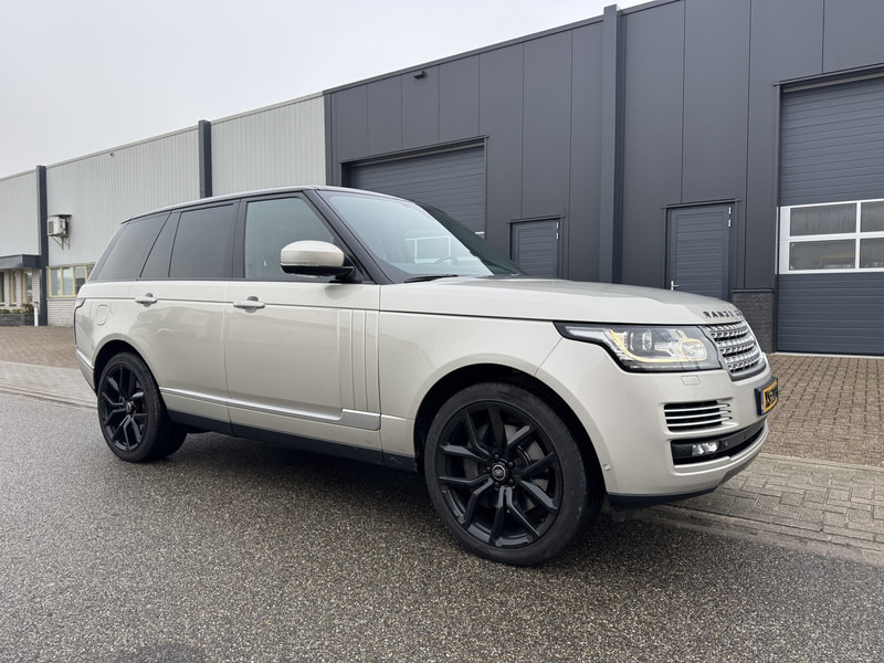 Land Rover Range Rover 4.4 SDV8, Autobio,Std-Heiz,Massage,Soft-Close, Full - Vieglā automašīna: foto 1 Land Rover Range Rover 4.4 SDV8, Autobio,Std-Heiz,Massage,Soft-Close, Full - Vieglā automašīna: foto 1
