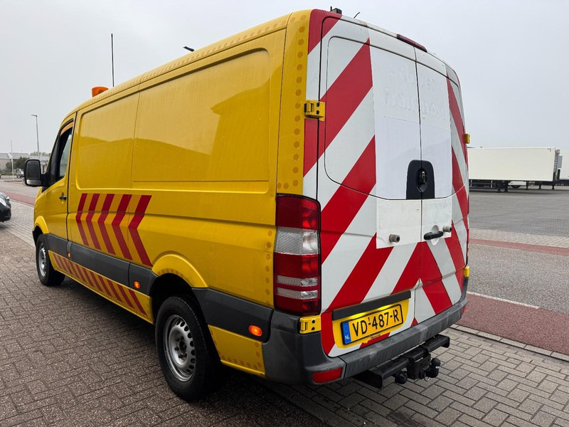 Mercedes-Benz Sprinter 316, Like new, BF3 Begleit- Escort- Convoi execptionnel, L2/H1 - Kravas mikroautobuss: foto 5 Mercedes-Benz Sprinter 316, Like new, BF3 Begleit- Escort- Convoi execptionnel, L2/H1 - Kravas mikroautobuss: foto 5