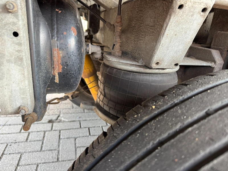 Komercauto pašizgāzējs Mercedes-Benz Sprinter 516 CDI Clixtar, HIAB Kraan/Crane/Kran/Grua, Kipper: foto 17 Komercauto pašizgāzējs Mercedes-Benz Sprinter 516 CDI Clixtar, HIAB Kraan/Crane/Kran/Grua, Kipper: foto 17