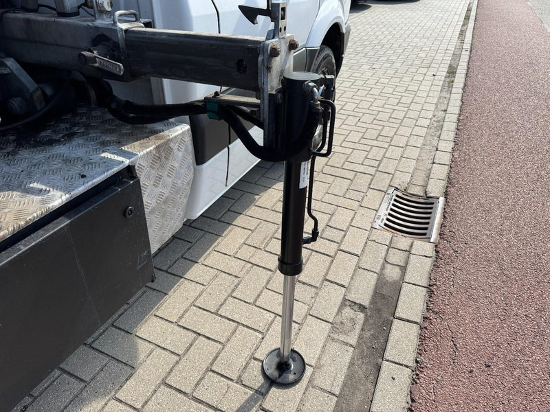 Komercauto pašizgāzējs Mercedes-Benz Sprinter 516 CDI Clixtar, HIAB Kraan/Crane/Kran/Grua, Kipper: foto 15 Komercauto pašizgāzējs Mercedes-Benz Sprinter 516 CDI Clixtar, HIAB Kraan/Crane/Kran/Grua, Kipper: foto 15