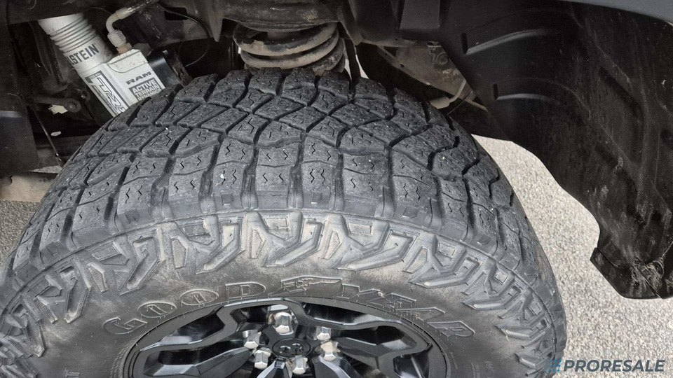 Pikaps DODGE RAM 1500 TRX 6.2 HEMI V8 Supercharged 523kW: foto 19