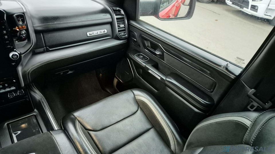 Pikaps DODGE RAM 1500 TRX 6.2 HEMI V8 Supercharged 523kW: foto 14