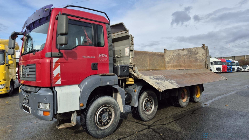 MAN TGA 35.440 8x4 EURO 4 sklápěč 15 m3 - Kravas automašīna pašizgāzējs: foto 4 MAN TGA 35.440 8x4 EURO 4 sklápěč 15 m3 - Kravas automašīna pašizgāzējs: foto 4