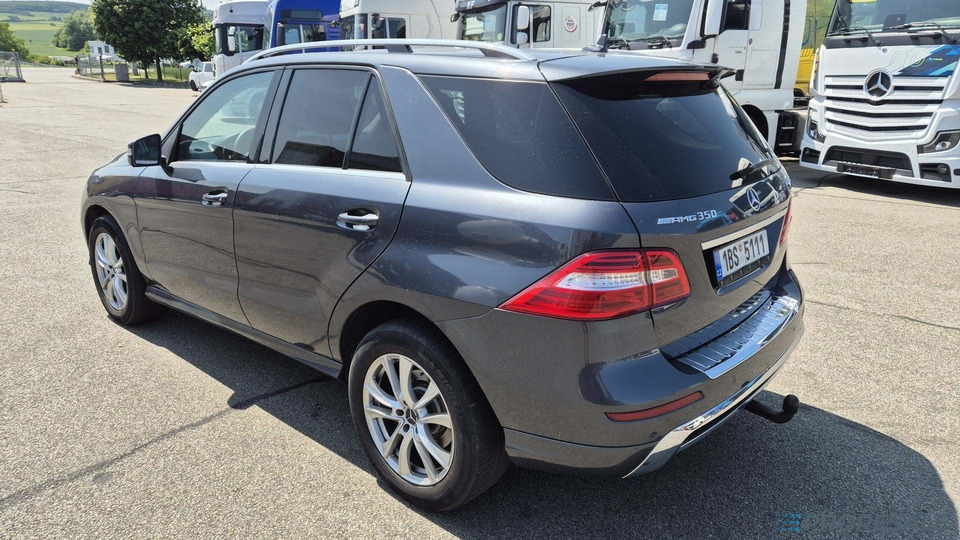 MERCEDES-BENZ ML 350 BLUETEC 4MATIC - Vieglā automašīna: foto 3 MERCEDES-BENZ ML 350 BLUETEC 4MATIC - Vieglā automašīna: foto 3