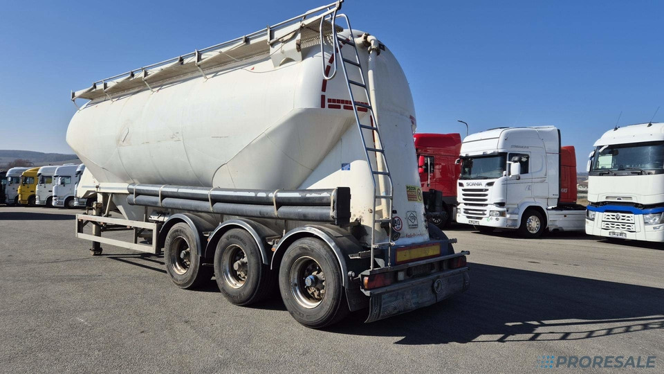 OSTATNÍ FELDBINDER EUT 40.3 SILOCISTERNA - 2 komory - 40 m3 - Silosa puspiekabe: foto 4 OSTATNÍ FELDBINDER EUT 40.3 SILOCISTERNA - 2 komory - 40 m3 - Silosa puspiekabe: foto 4