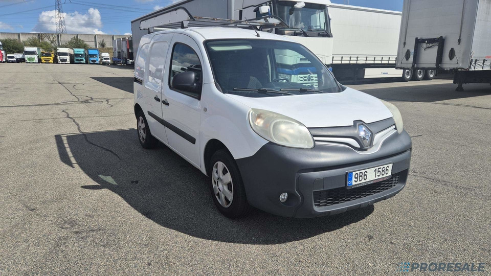 RENAULT KANGOO EXPRESS 1,5 dCi 55 kW - Furgons ar slēgtā virsbūve: foto 2 RENAULT KANGOO EXPRESS 1,5 dCi 55 kW - Furgons ar slēgtā virsbūve: foto 2