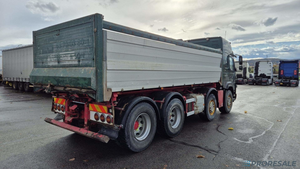 VOLVO FMX 540 8x4 EURO 6 sklápěč 18 m3 - Kravas automašīna pašizgāzējs: foto 3 VOLVO FMX 540 8x4 EURO 6 sklápěč 18 m3 - Kravas automašīna pašizgāzējs: foto 3