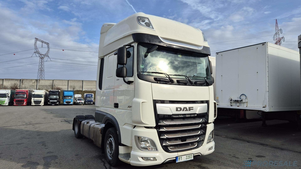 DAF XF 450 FT LOW DECK SSC EURO 6 - Vilcējs: foto 1 DAF XF 450 FT LOW DECK SSC EURO 6 - Vilcējs: foto 1