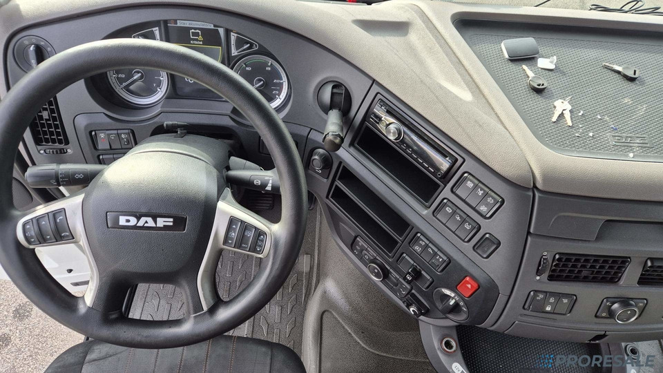 DAF XF 450 FT LOW DECK SSC EURO 6 - Vilcējs: foto 4 DAF XF 450 FT LOW DECK SSC EURO 6 - Vilcējs: foto 4