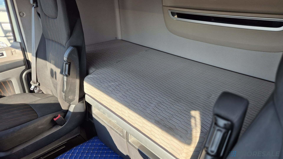 DAF XF 480 FT LOW DECK SSC EURO 6 - Vilcējs: foto 5 DAF XF 480 FT LOW DECK SSC EURO 6 - Vilcējs: foto 5