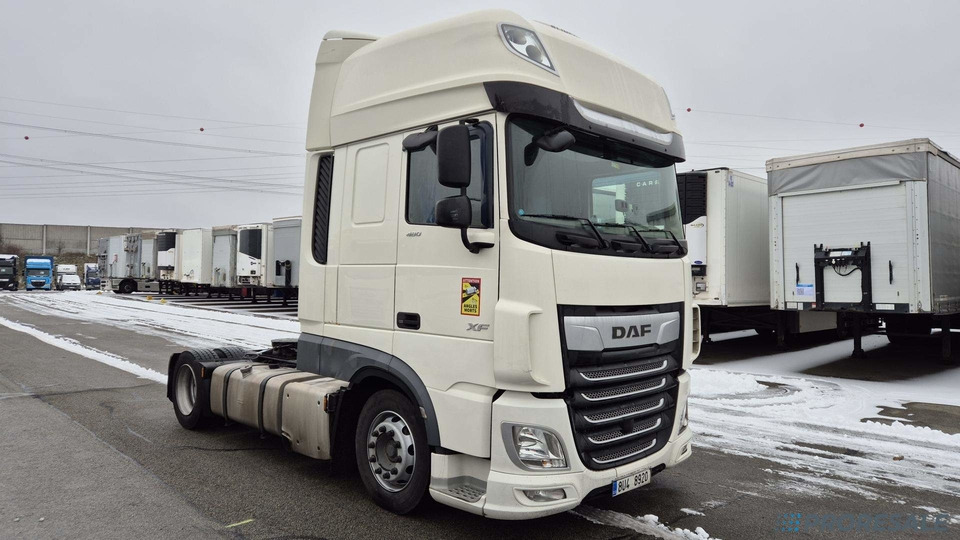 DAF XF 480 FT LOW DECK SSC EURO 6 - Vilcējs: foto 1 DAF XF 480 FT LOW DECK SSC EURO 6 - Vilcējs: foto 1