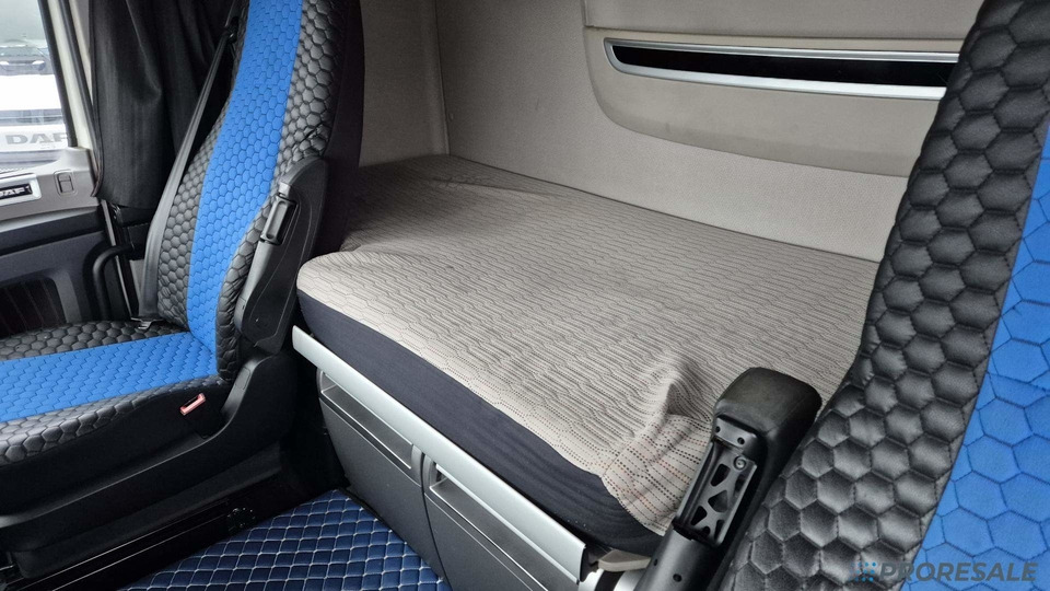 DAF XF 480 FT LOW DECK SSC EURO 6 - Vilcējs: foto 5 DAF XF 480 FT LOW DECK SSC EURO 6 - Vilcējs: foto 5