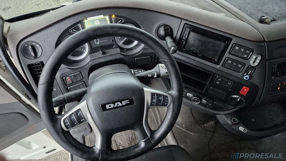 DAF XF 480 FT LOW DECK SSC EURO 6 - Vilcējs: foto 4 DAF XF 480 FT LOW DECK SSC EURO 6 - Vilcējs: foto 4