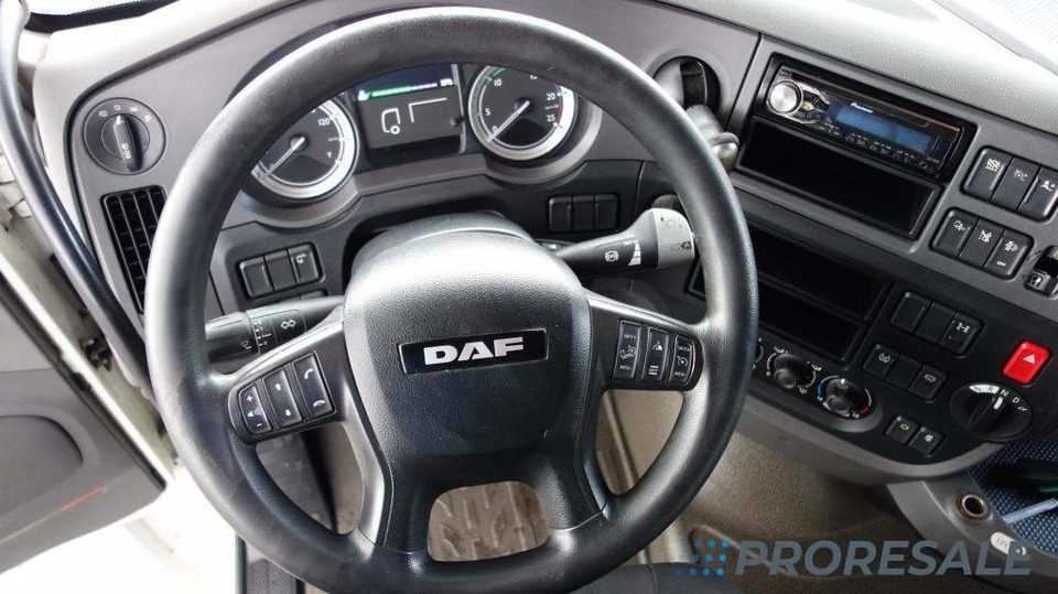DAF XF 510 FT SSC EURO 6 - Vilcējs: foto 4 DAF XF 510 FT SSC EURO 6 - Vilcējs: foto 4