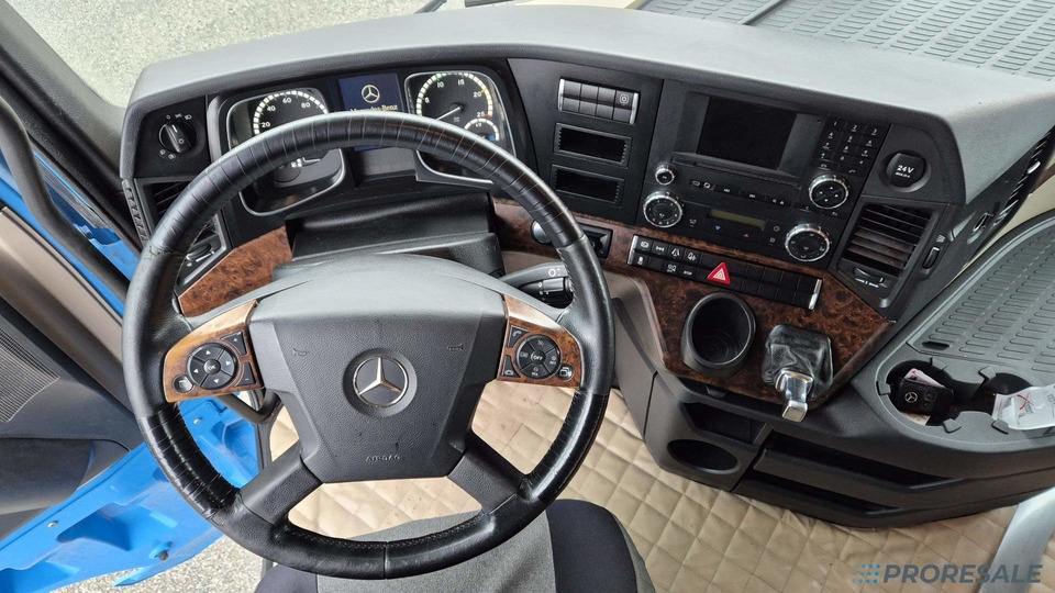 MERCEDES-BENZ ACTROS 1851 EURO 6 - Vilcējs: foto 4 MERCEDES-BENZ ACTROS 1851 EURO 6 - Vilcējs: foto 4