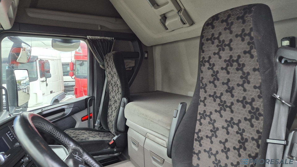 SCANIA R450 N323 NGS TOP LINE EURO 6 - Vilcējs: foto 5 SCANIA R450 N323 NGS TOP LINE EURO 6 - Vilcējs: foto 5